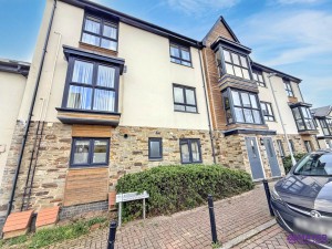 2 bedroom Apartment for sale in Plymouth