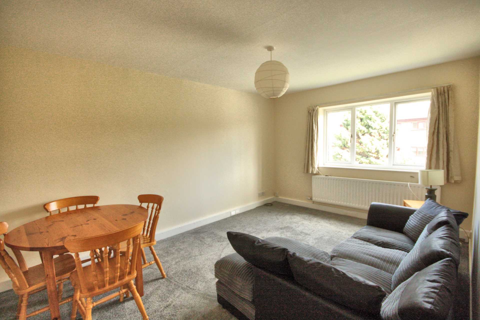 Additional Property Image 2 bedroom Flat to rent in Macclesfield 2