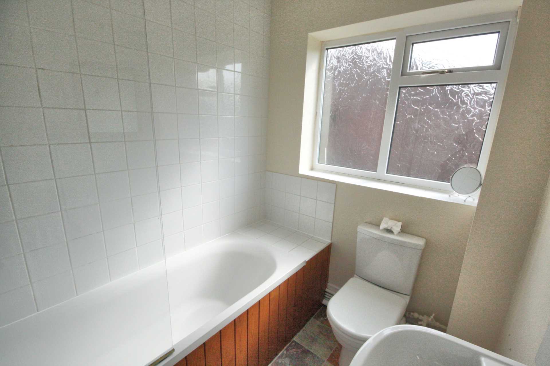 Additional Property Image 2 bedroom Flat to rent in Macclesfield 6