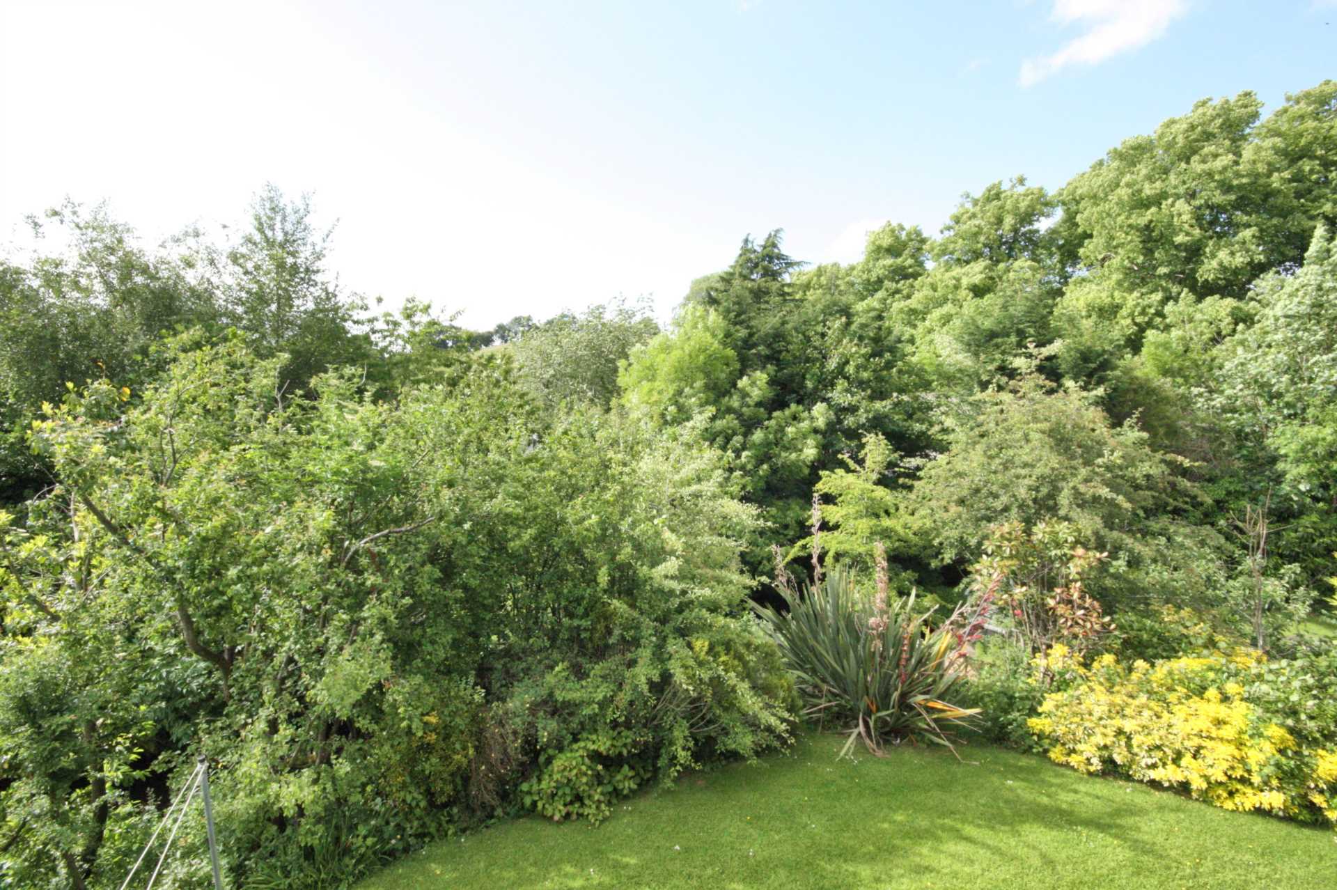 Additional Property Image 2 bedroom Flat to rent in Macclesfield 7