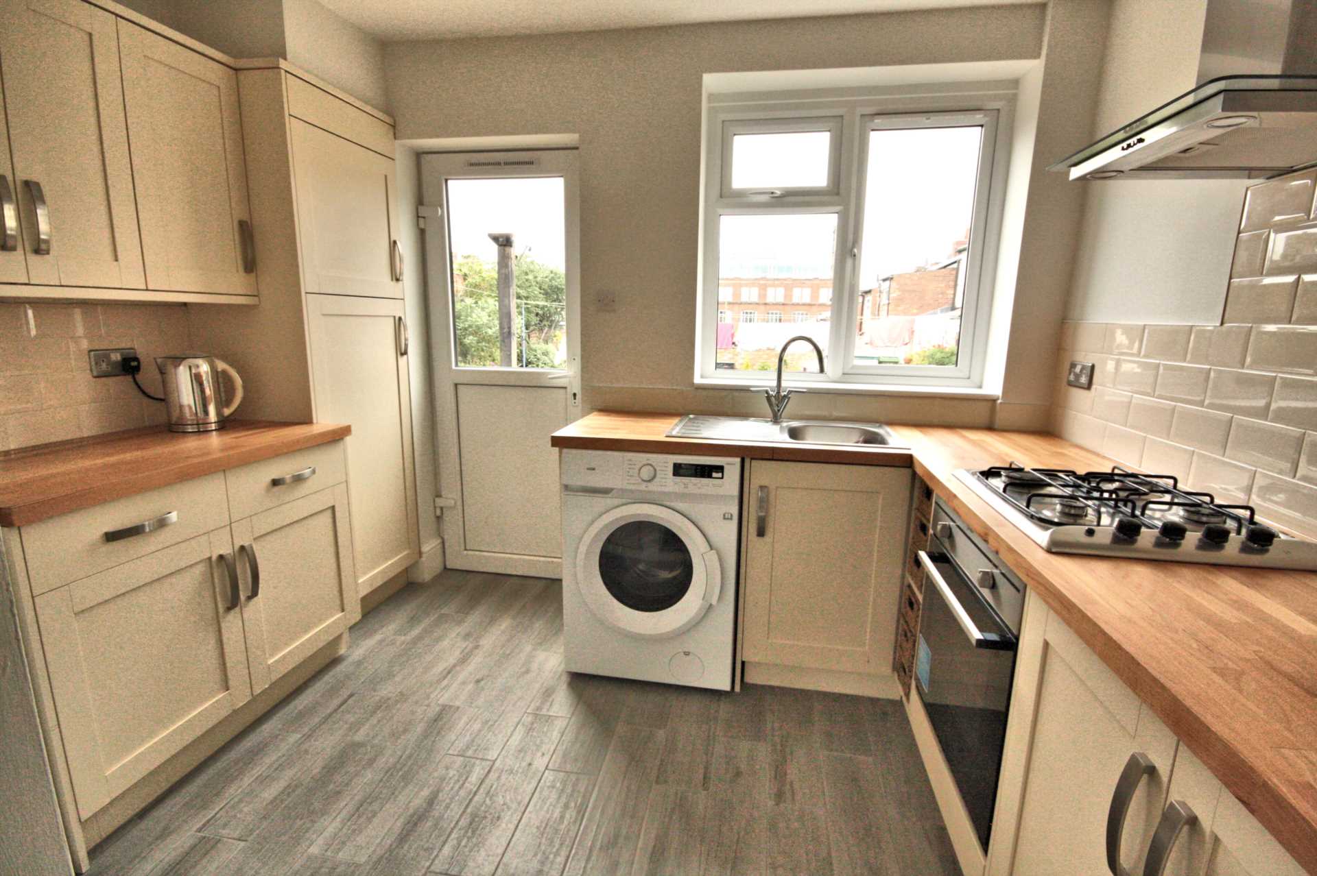 Additional Property Image 2 bedroom Terraced to rent in Macclesfield 5