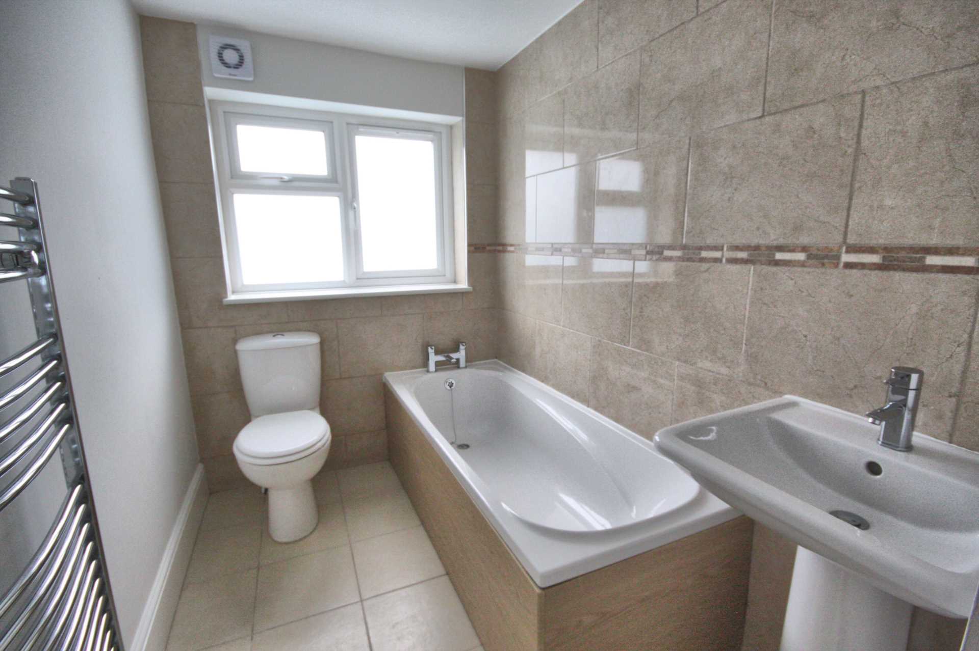 Additional Property Image 2 bedroom Terraced to rent in Macclesfield 8