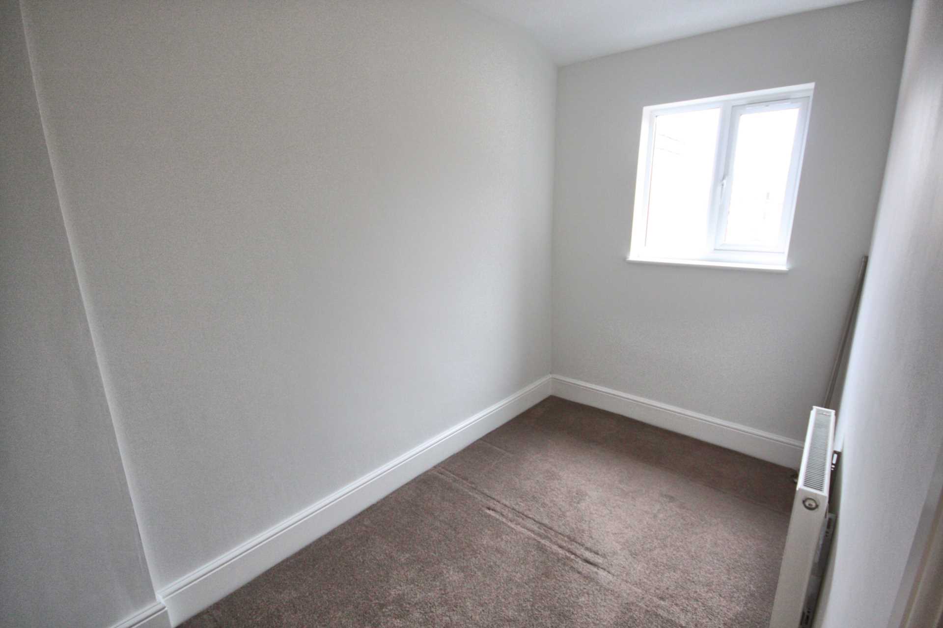Additional Property Image 2 bedroom Terraced to rent in Macclesfield 9