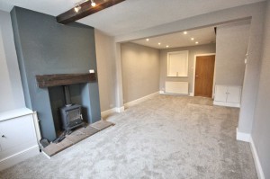 2 bedroom Terraced to rent in Macclesfield