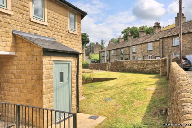 Additional Property Image 3 bedroom Mews for sale in Macclesfield 8