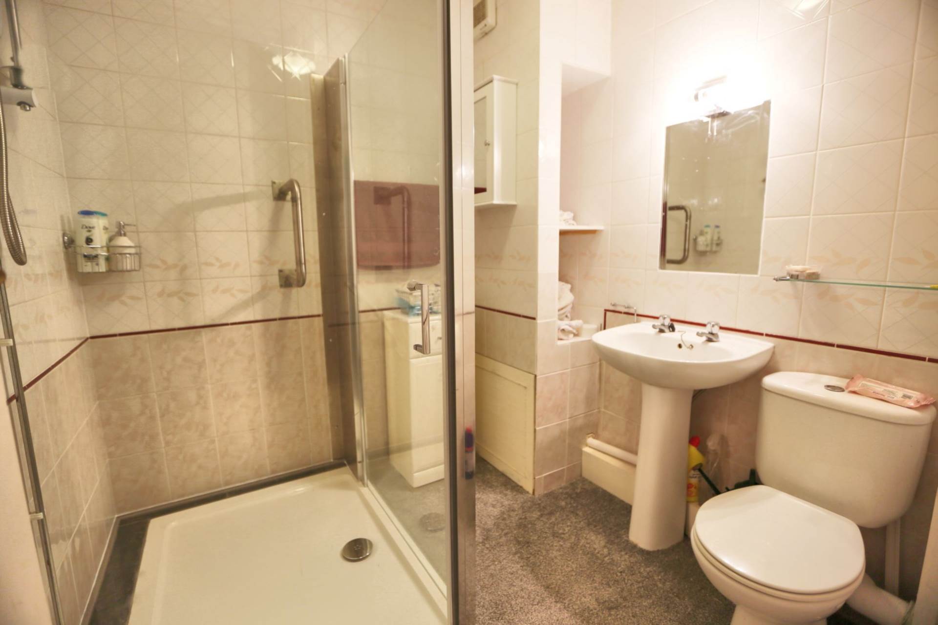 Additional Property Image 2 bedroom Apartment for sale in Macclesfield 6