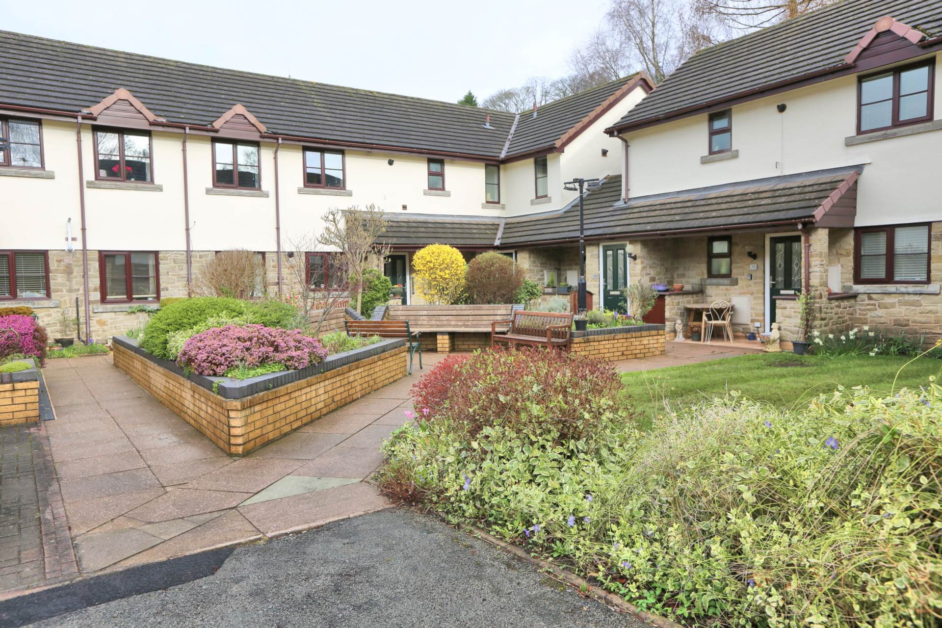 Additional Property Image 2 bedroom Apartment for sale in Macclesfield 7