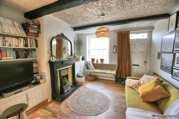 Additional Property Image 2 bedroom Terraced for sale in Macclesfield 3