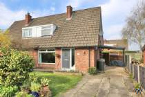 3 bedroom Semi Detached for sale in Macclesfield