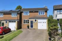 4 bedroom Detached for sale in Macclesfield