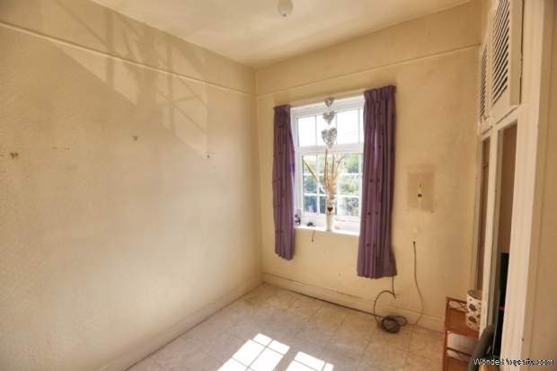 Additional Property Image 2 bedroom Semi Detached for sale in Stockport 5
