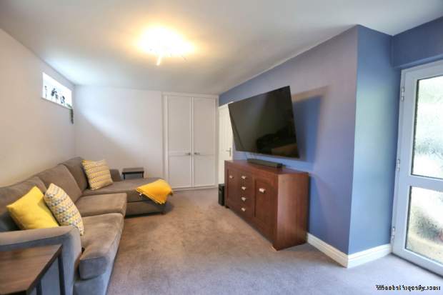 Additional Property Image 3 bedroom Detached Bungalow for sale in Macclesfield 5