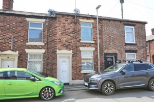 1 bedroom Terraced for sale in Macclesfield