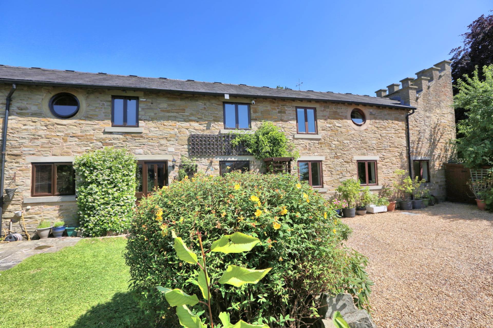Additional Property Image 3 bedroom Mews for sale in Macclesfield 2