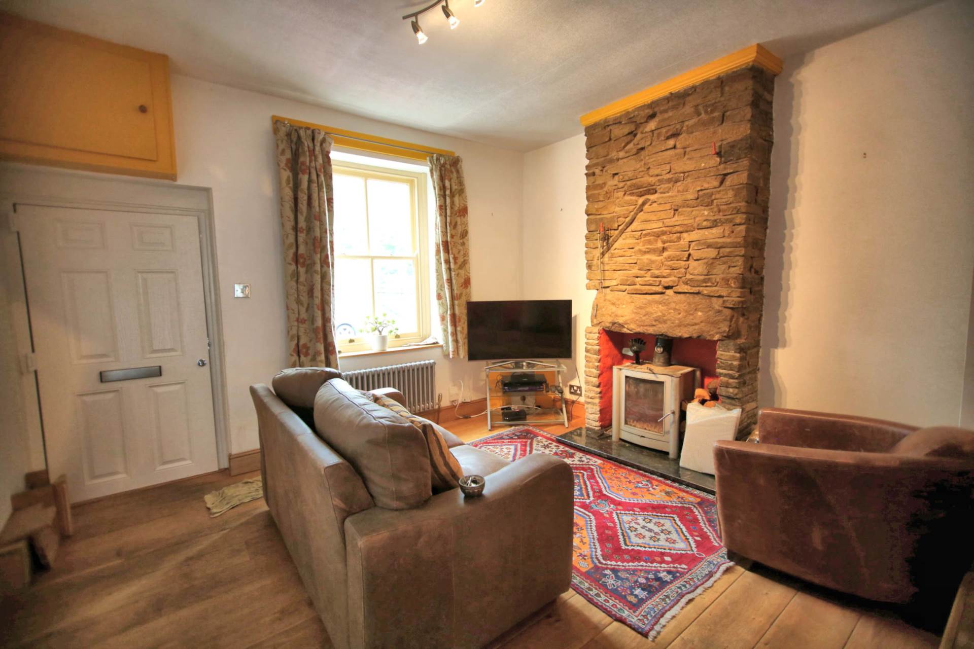 Additional Property Image 2 bedroom Terraced for sale in Macclesfield 2