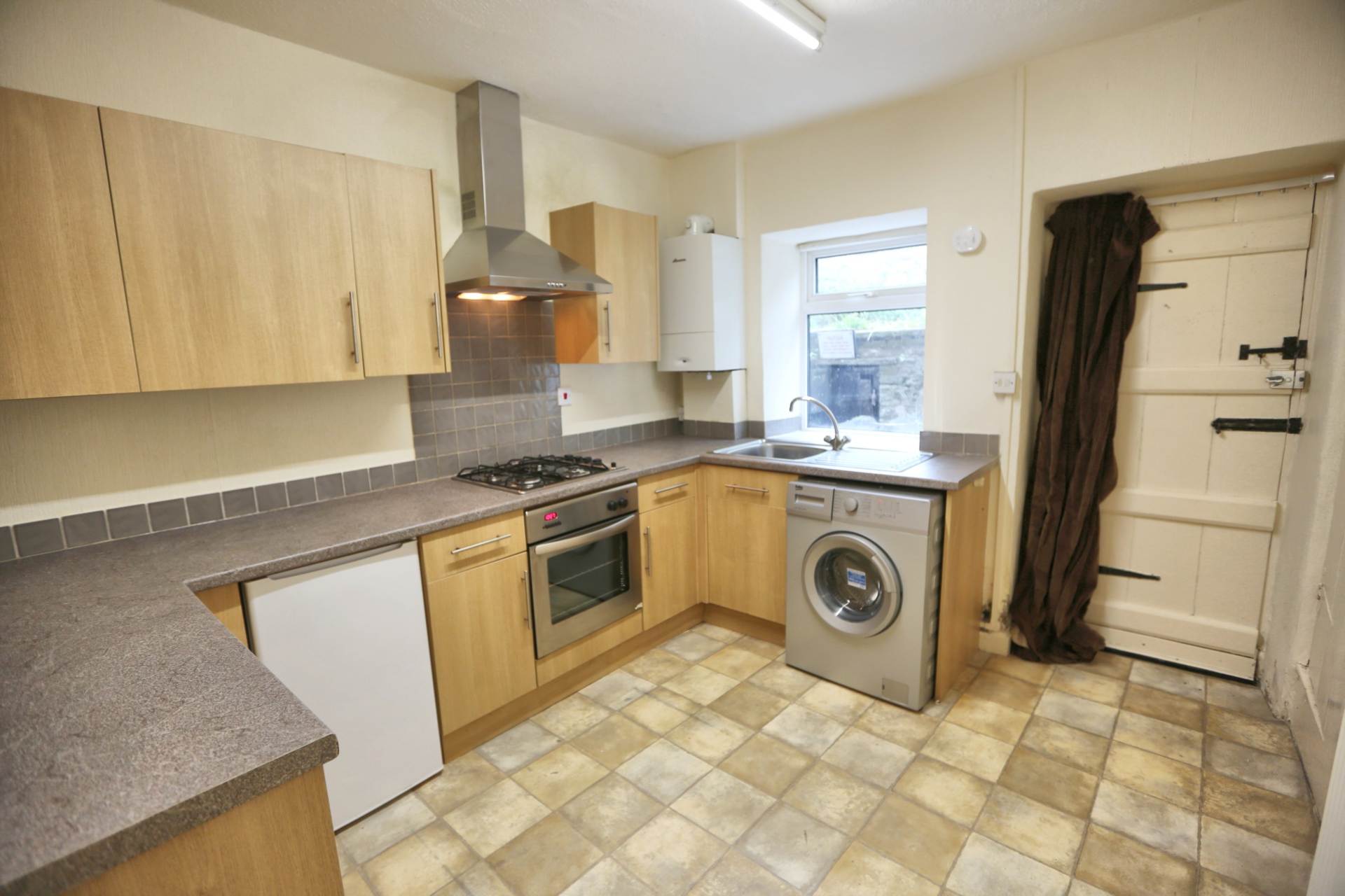Additional Property Image 2 bedroom Terraced for sale in Macclesfield 3