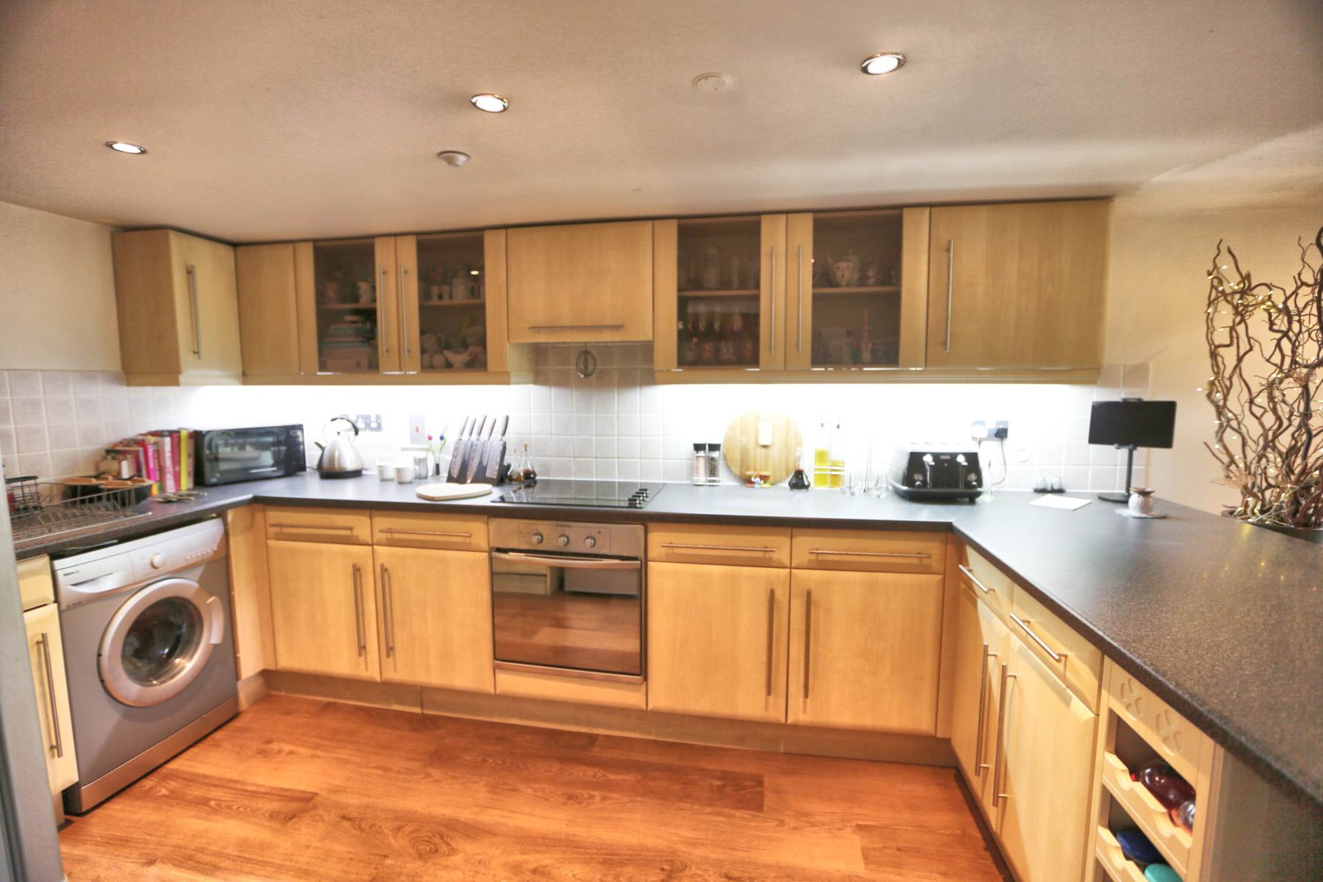 Additional Property Image 2 bedroom Flat for sale in Macclesfield 6