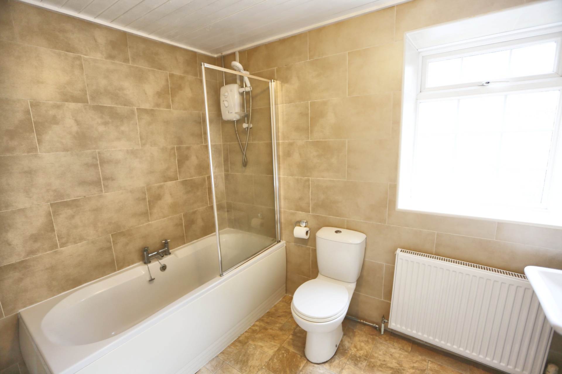 Additional Property Image 2 bedroom Cottage for sale in Macclesfield 8