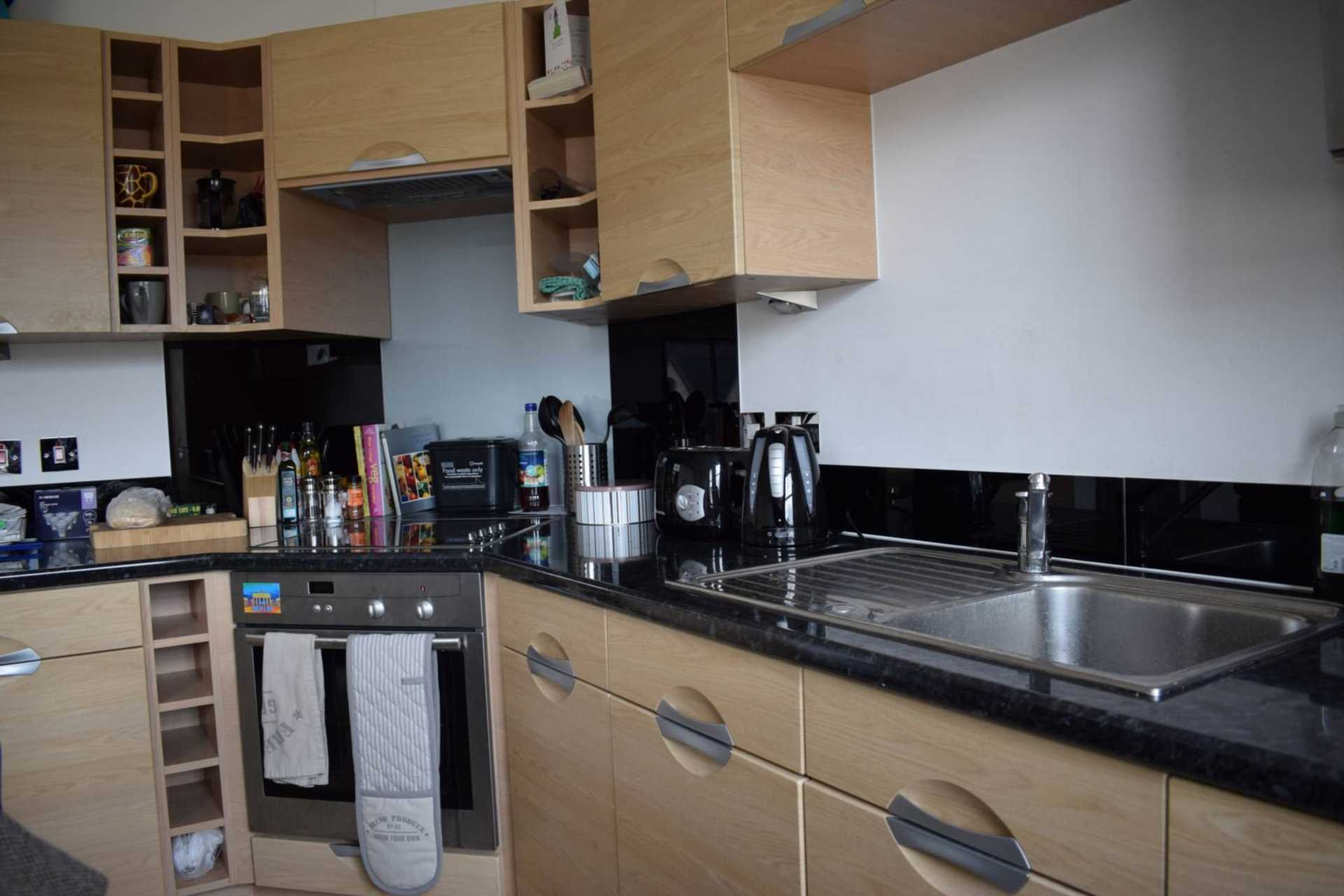 Additional Property Image 2 bedroom Flat to rent in Bath 10