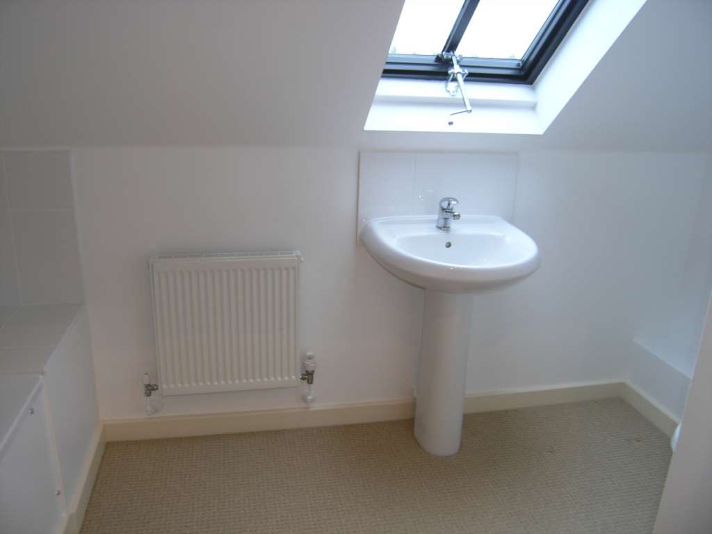 Additional Property Image 1 bedroom Flat to rent in Hungerford 4