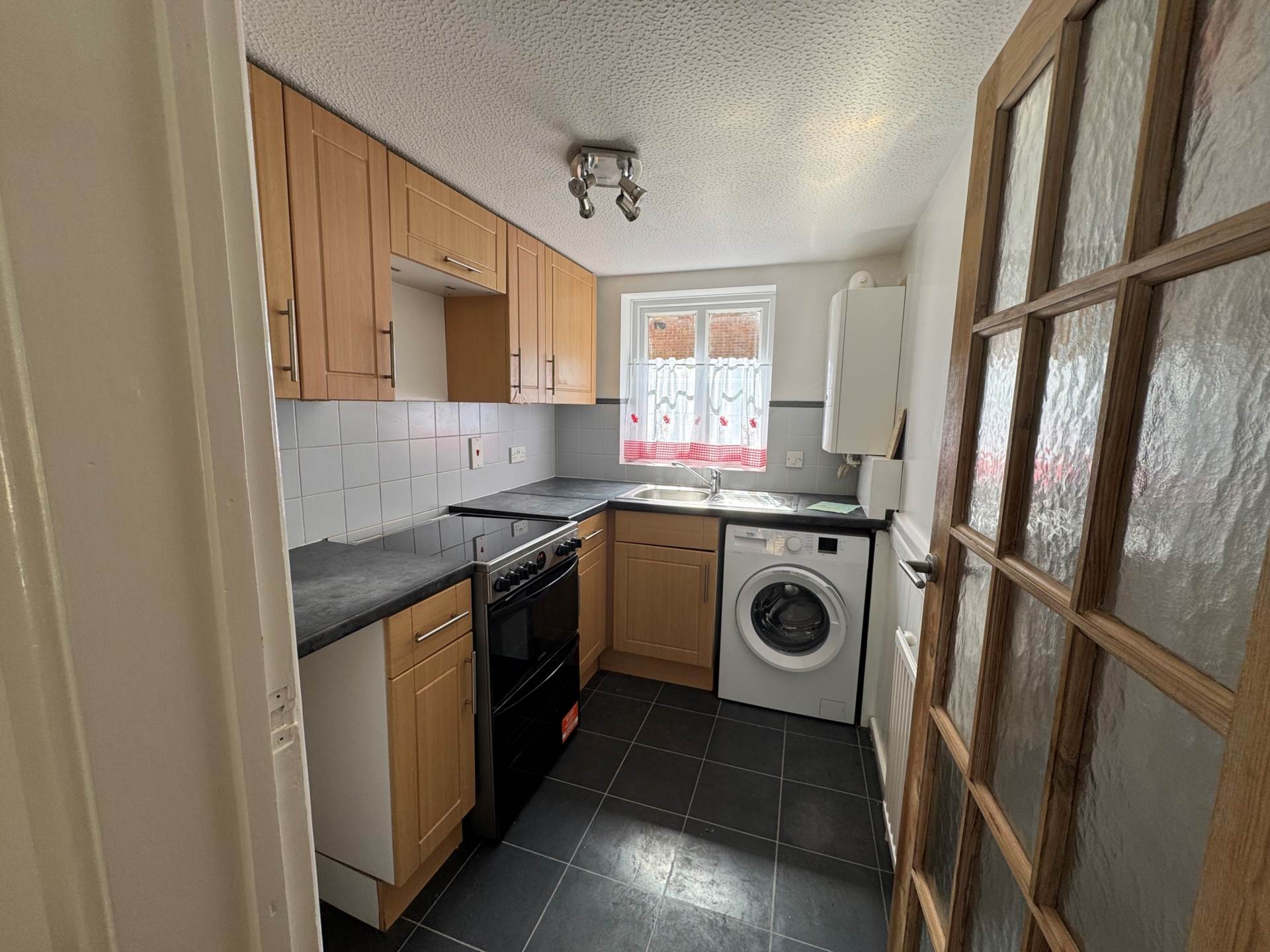 Additional Property Image 1 bedroom End of Terrace to rent in Hungerford 3