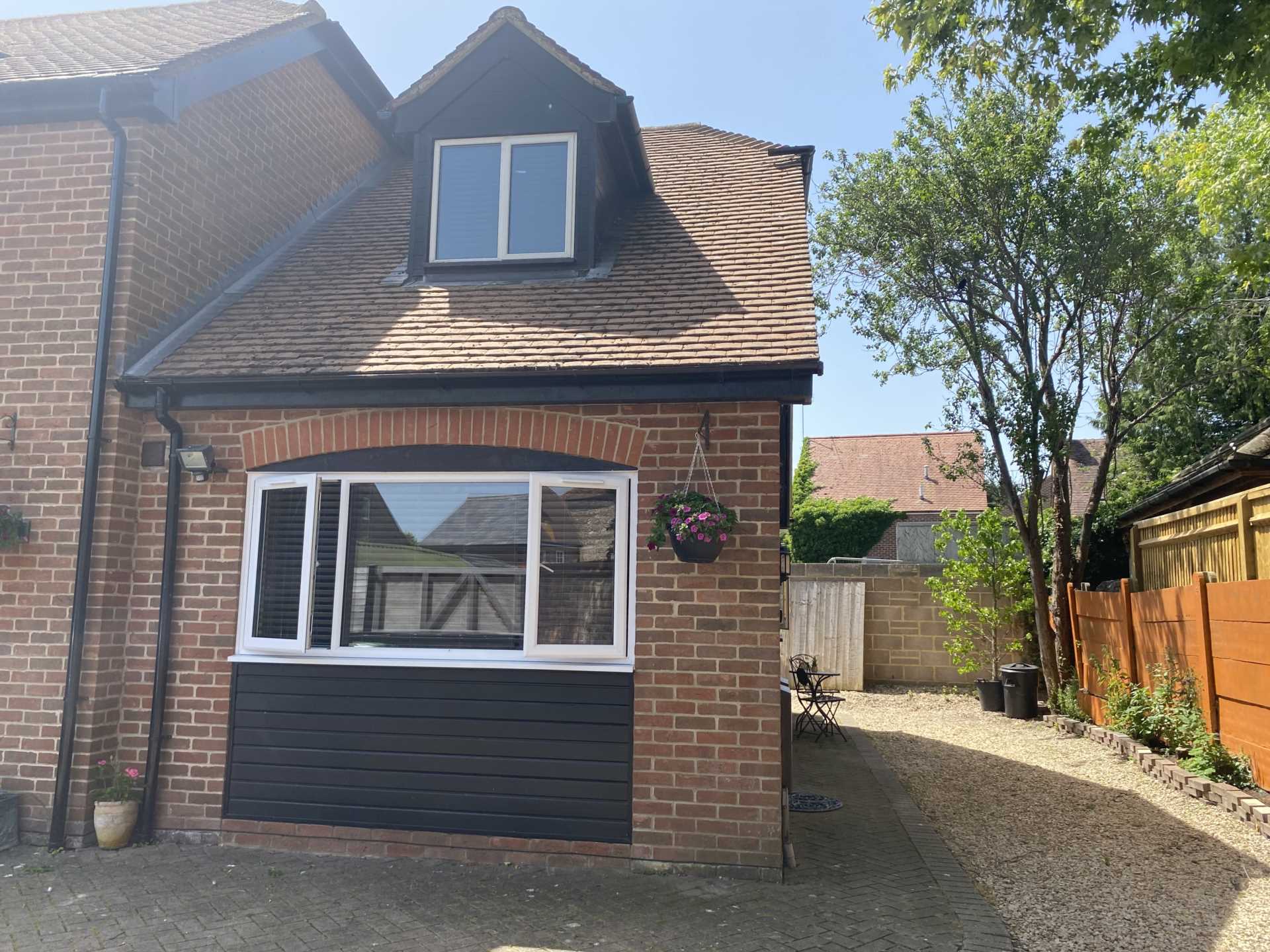 1 bedroom Apartment to rent in Hungerford