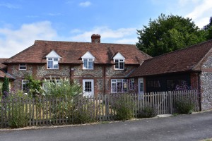 4 bedroom Semi Detached to rent in Hungerford
