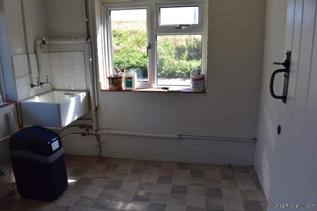 Additional Property Image 3 bedroom Semi Detached to rent in Hungerford 3