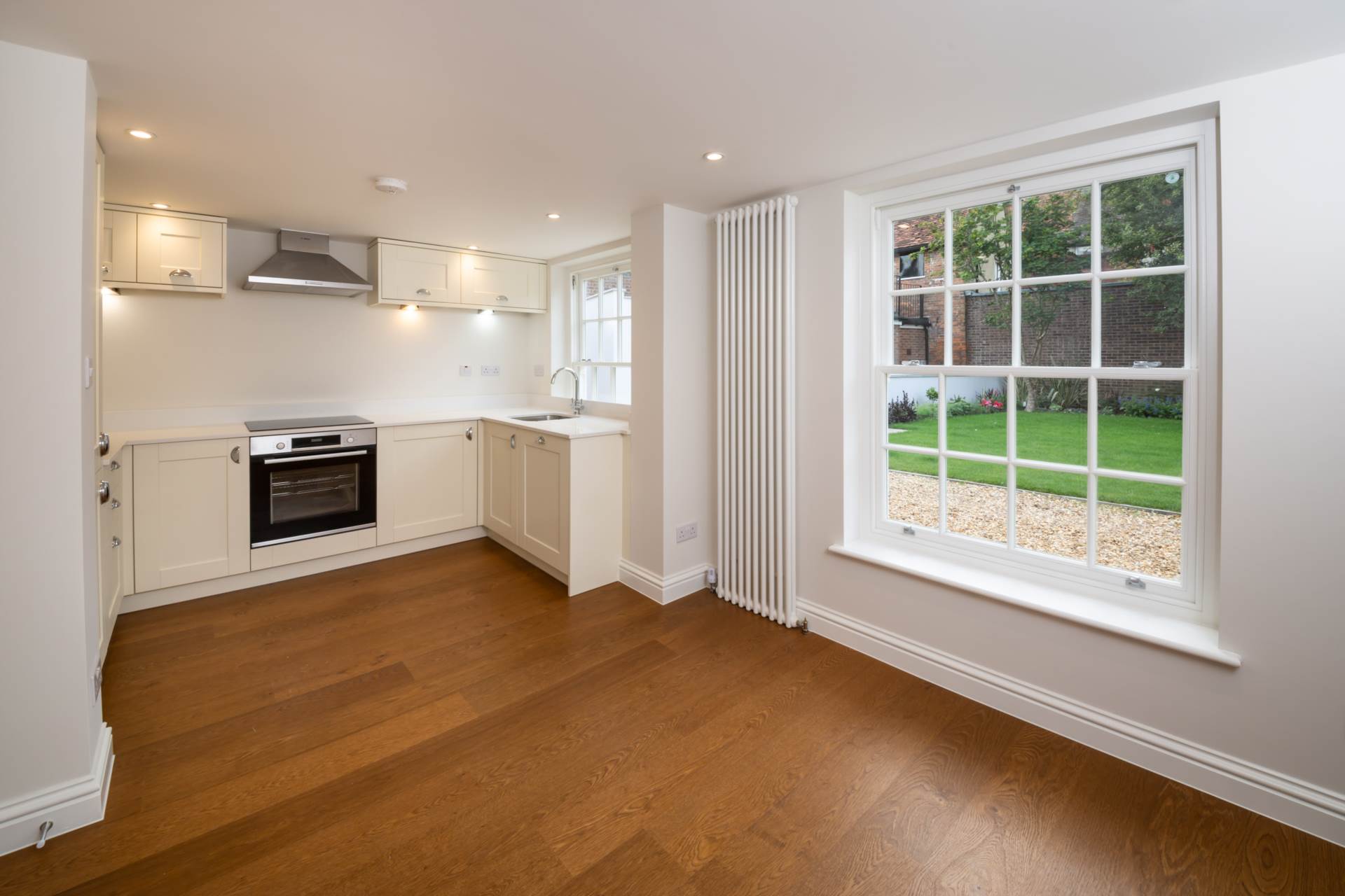 Additional Property Image 2 bedroom Mews to rent in Hungerford 2