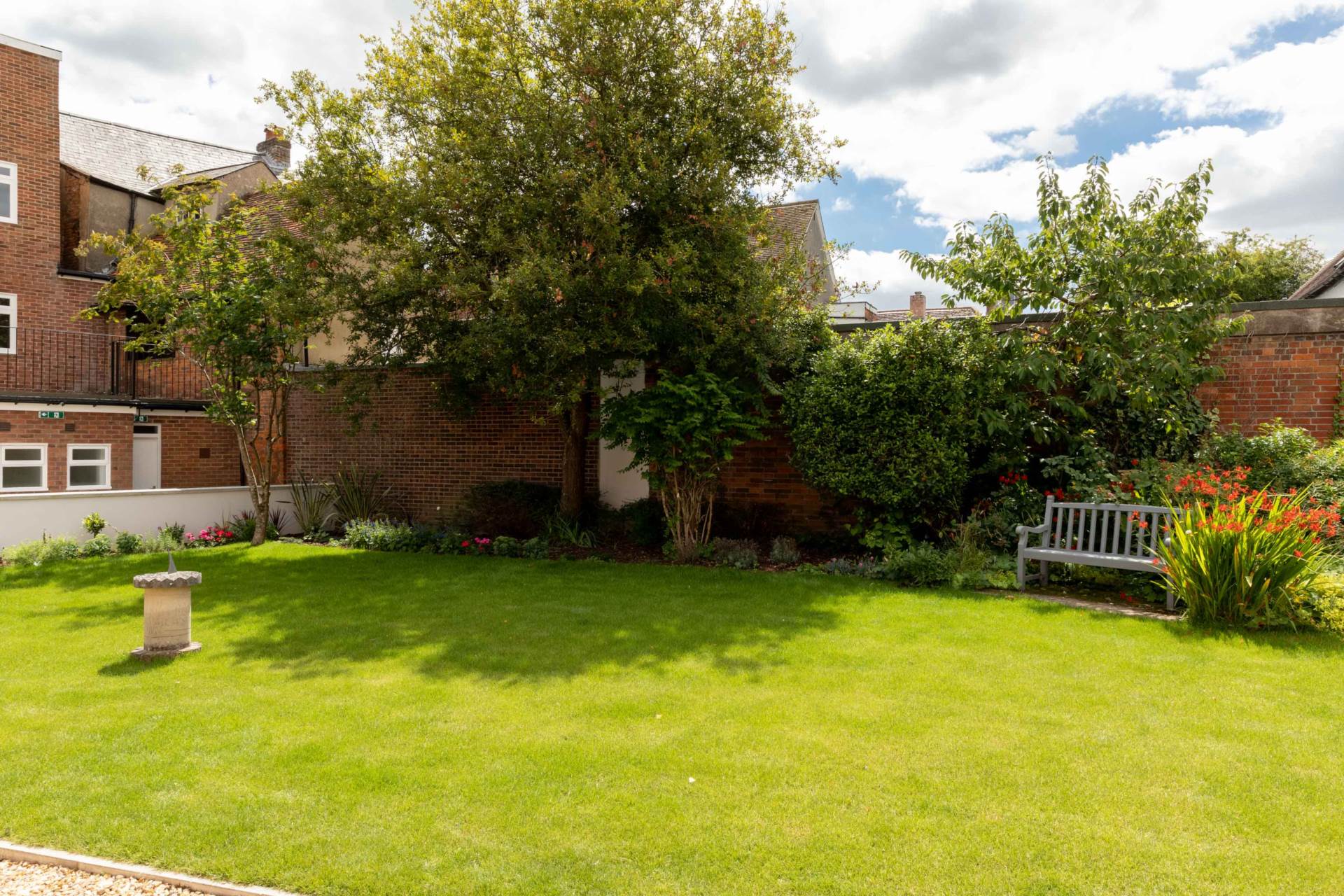 Additional Property Image 2 bedroom Mews to rent in Hungerford 7