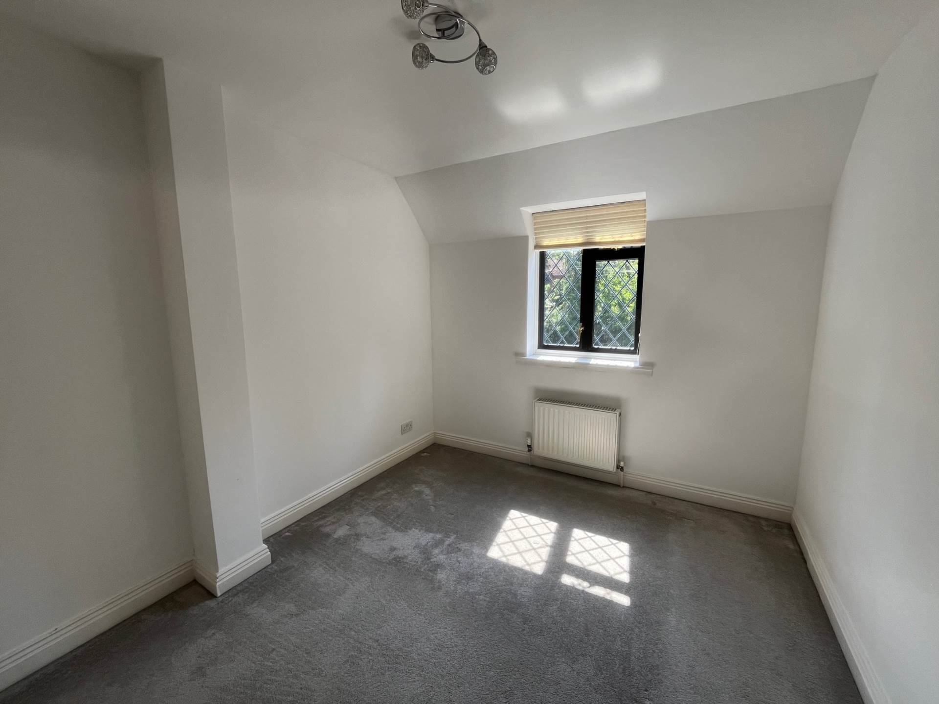 Additional Property Image 3 bedroom Link Detached House to rent in Hungerford 6