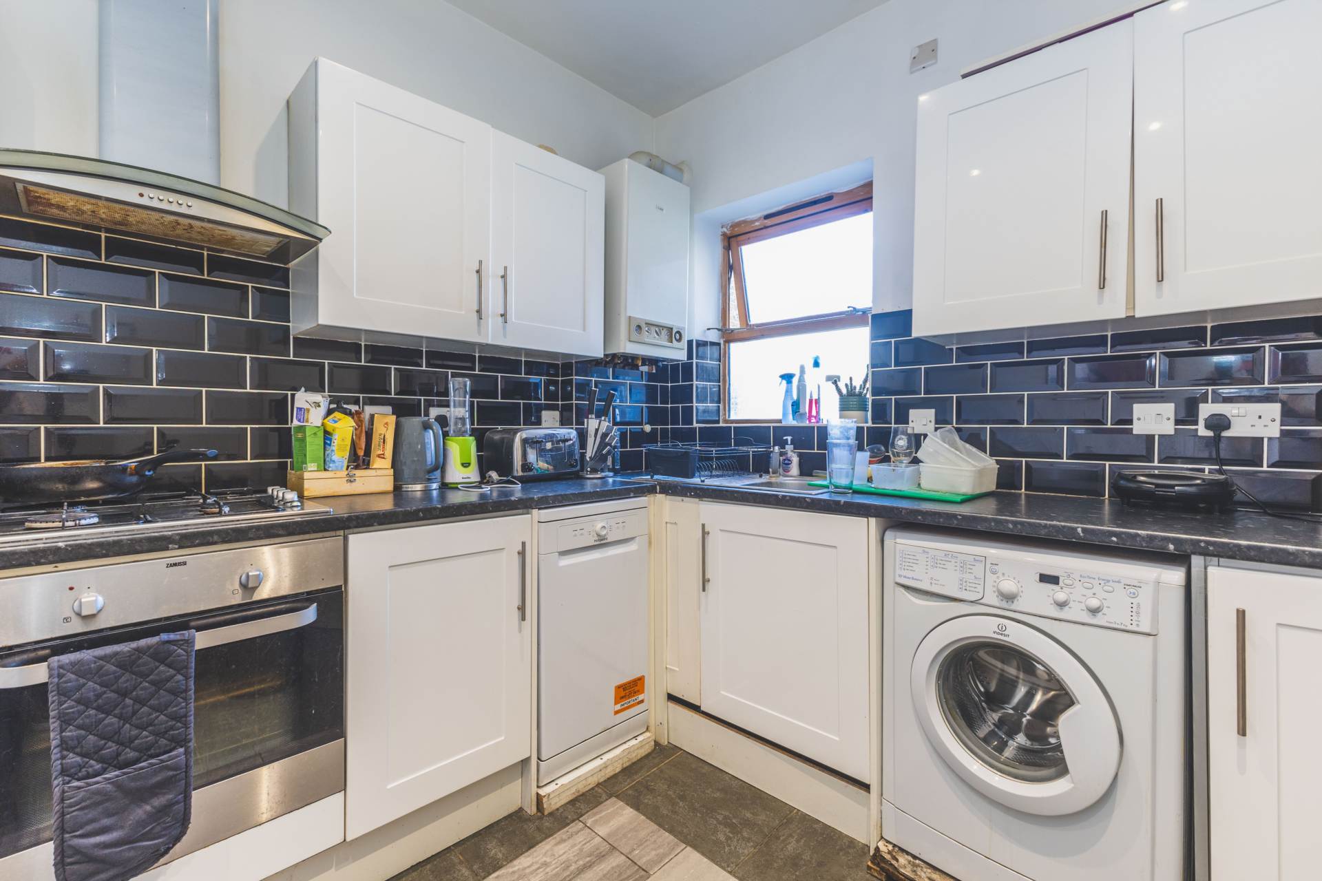 Additional Property Image 2 bedroom Flat to rent in London 7