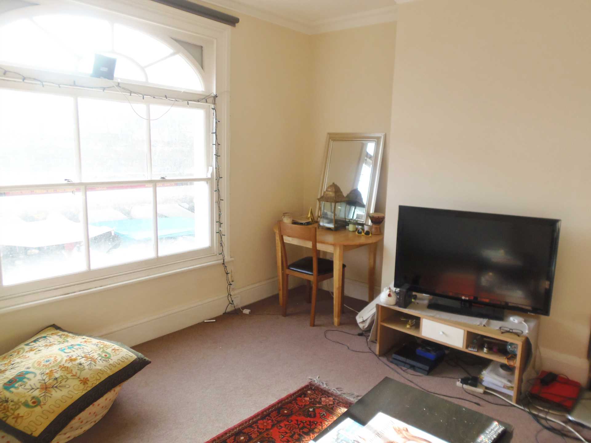Additional Property Image 2 bedroom Flat to rent in London 10