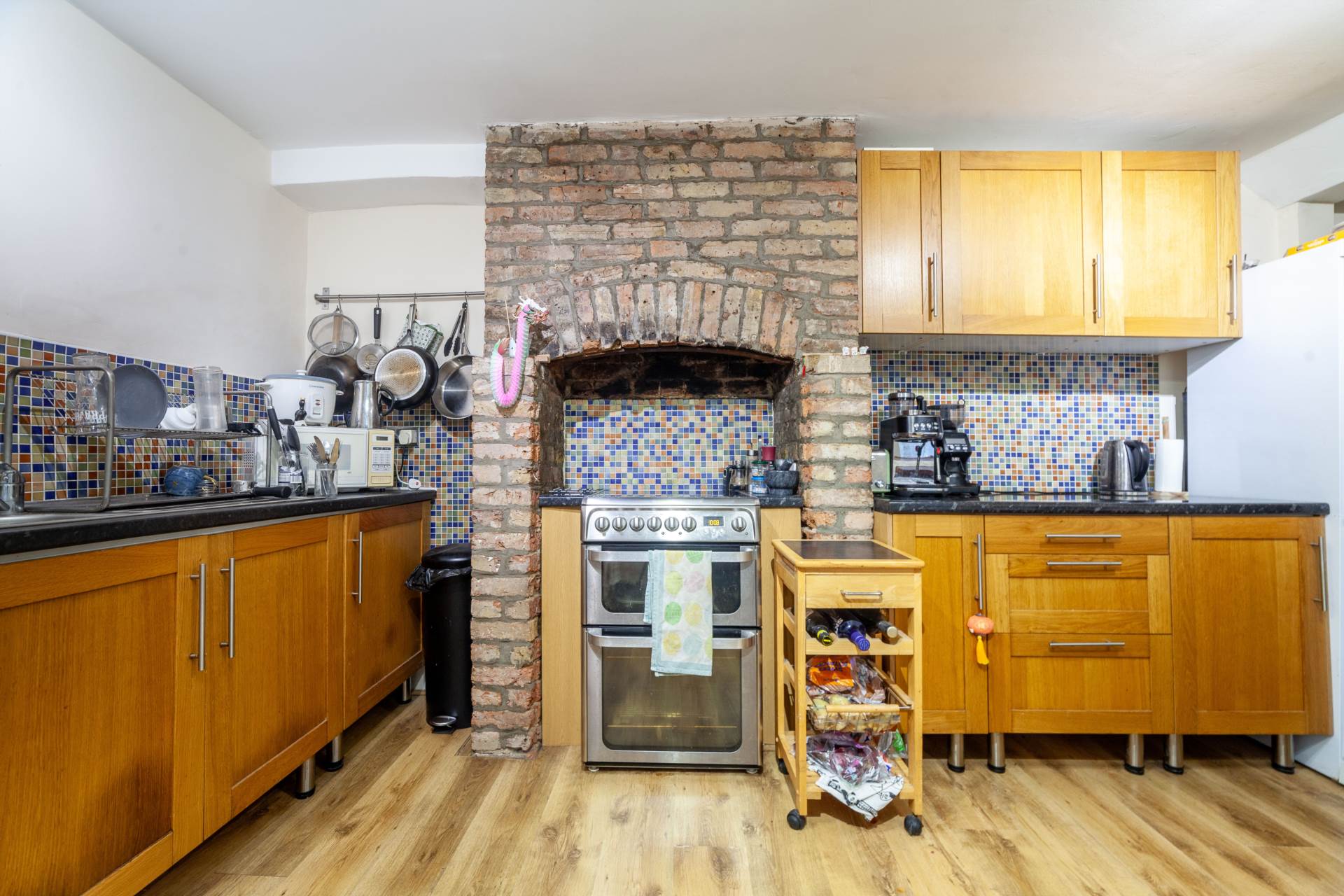 Additional Property Image 1 bedroom Flat for sale in London 10