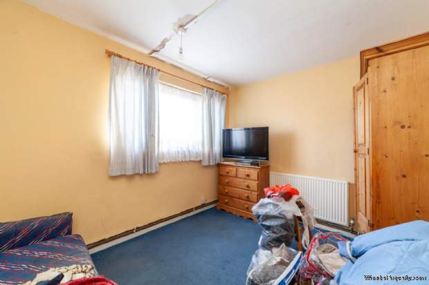 Additional Property Image 4 bedroom Flat for sale in London 6