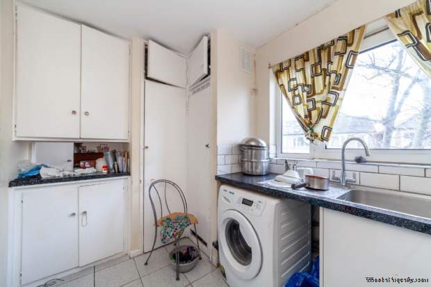 Additional Property Image 4 bedroom Flat for sale in London 15