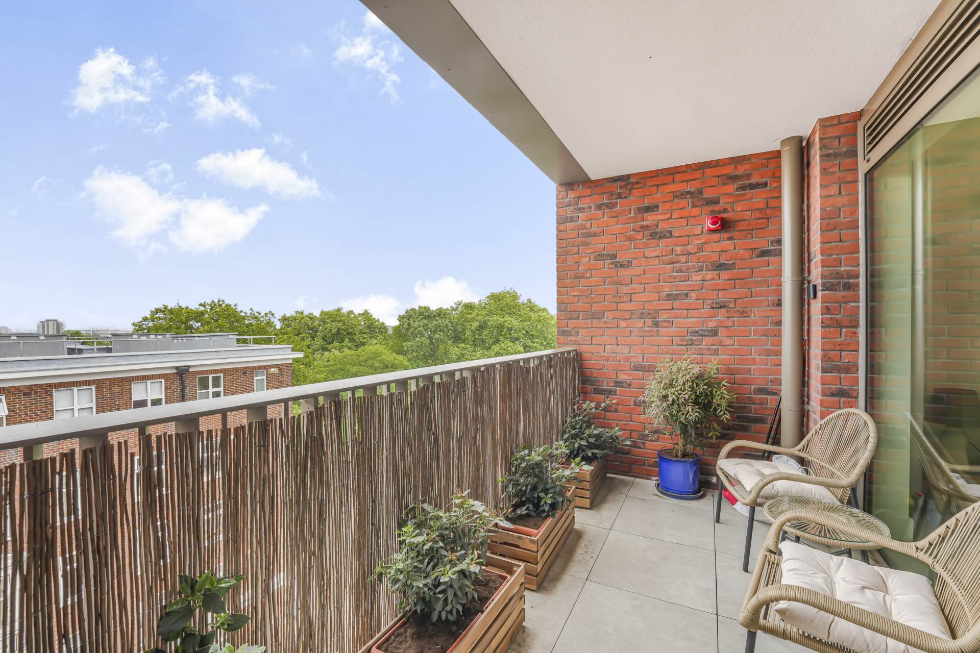 Additional Property Image 2 bedroom Apartment to rent in London 3