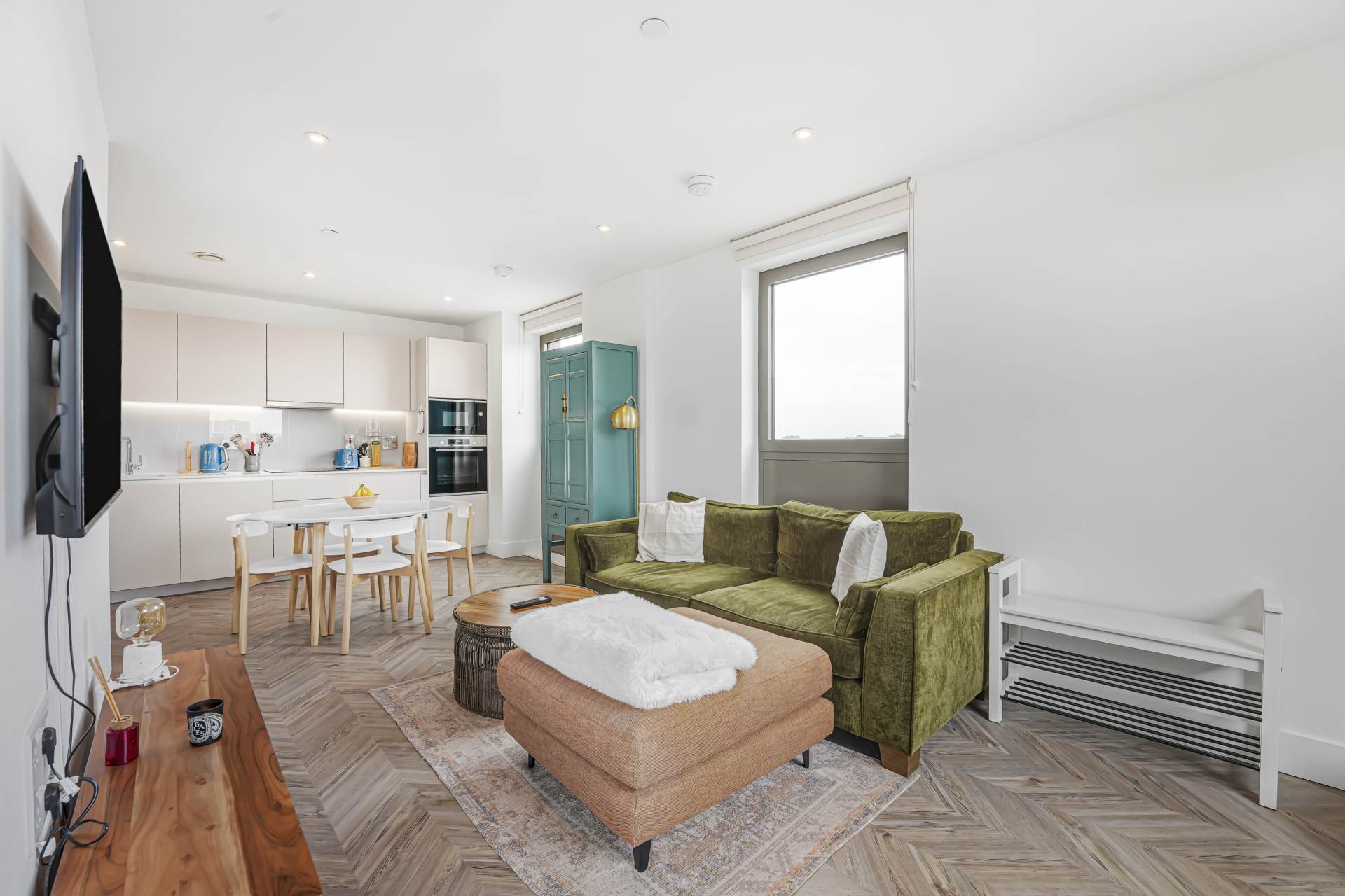 Additional Property Image 2 bedroom Apartment to rent in London 10