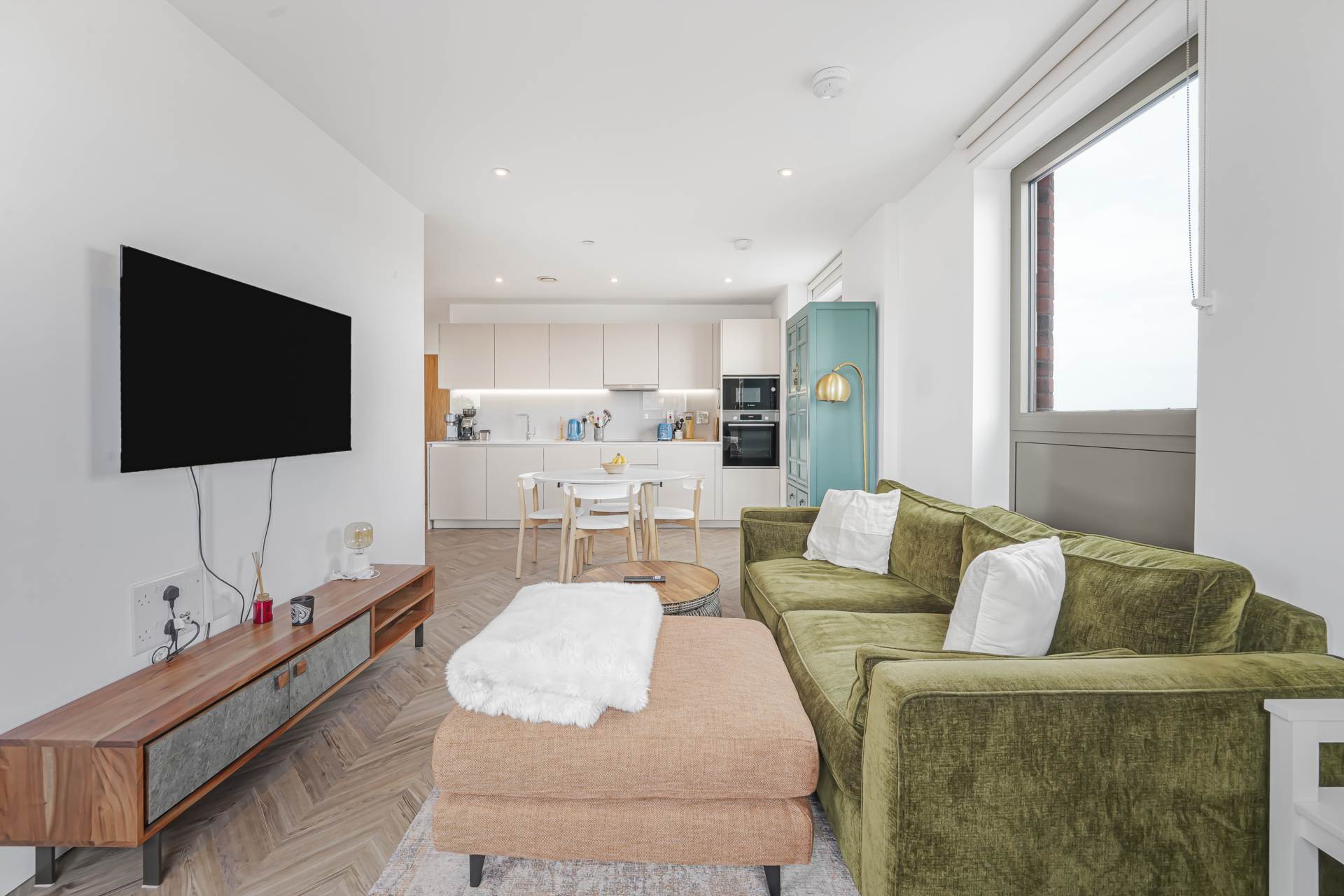 Additional Property Image 2 bedroom Apartment to rent in London 21