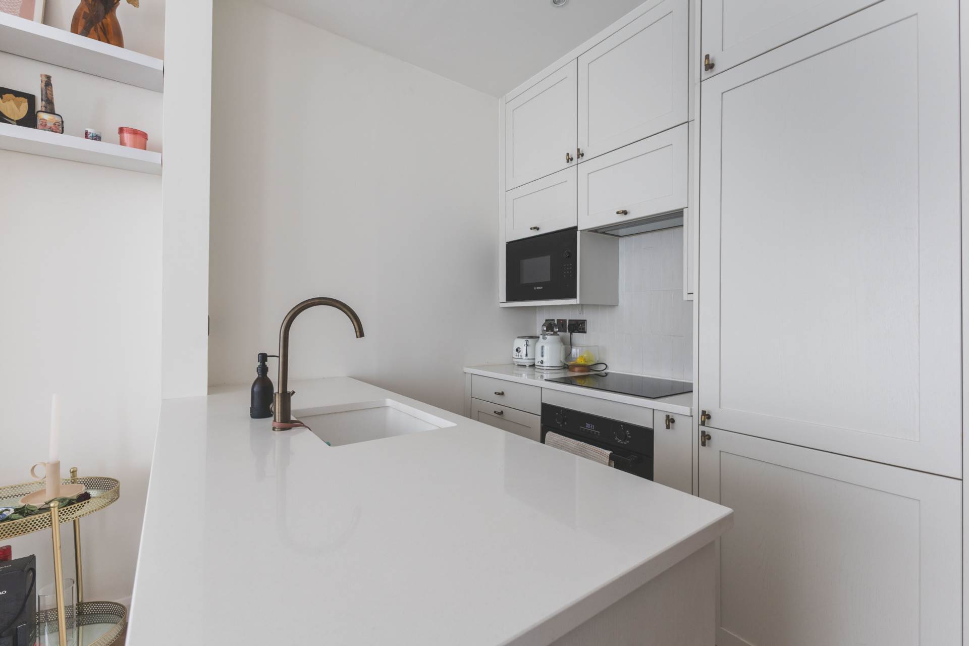 Additional Property Image 1 bedroom Flat for sale in London 2