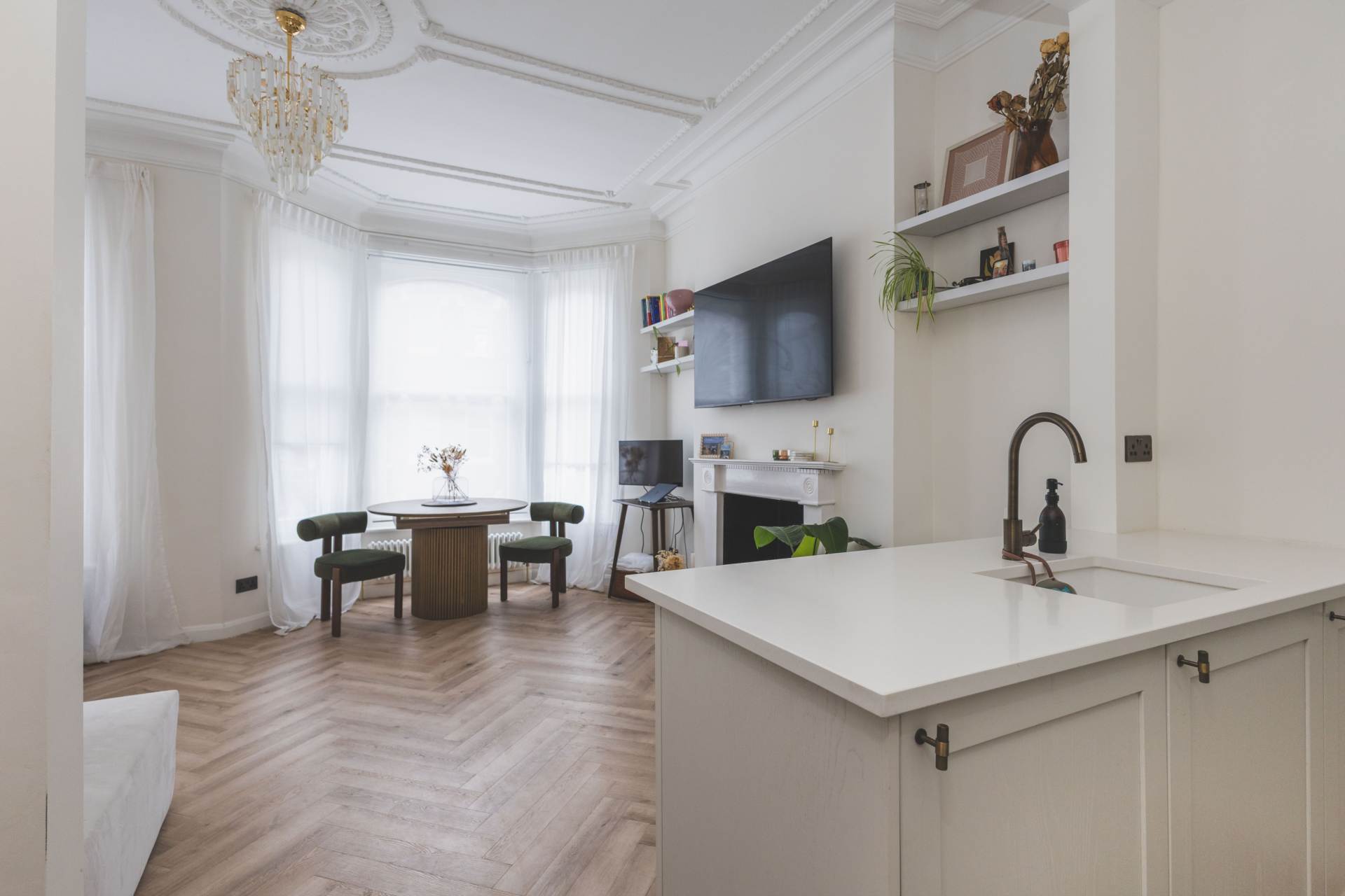 Additional Property Image 1 bedroom Flat for sale in London 9