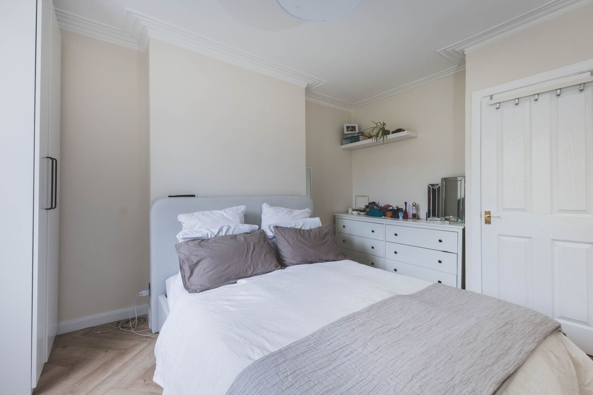 Additional Property Image 1 bedroom Flat for sale in London 14