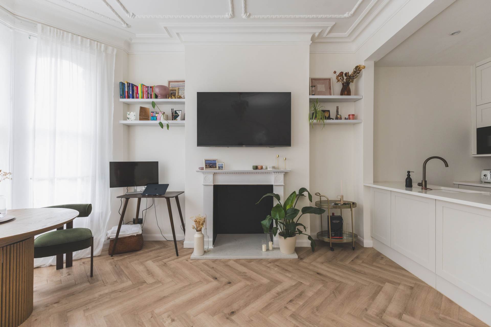 Additional Property Image 1 bedroom Flat for sale in London 15