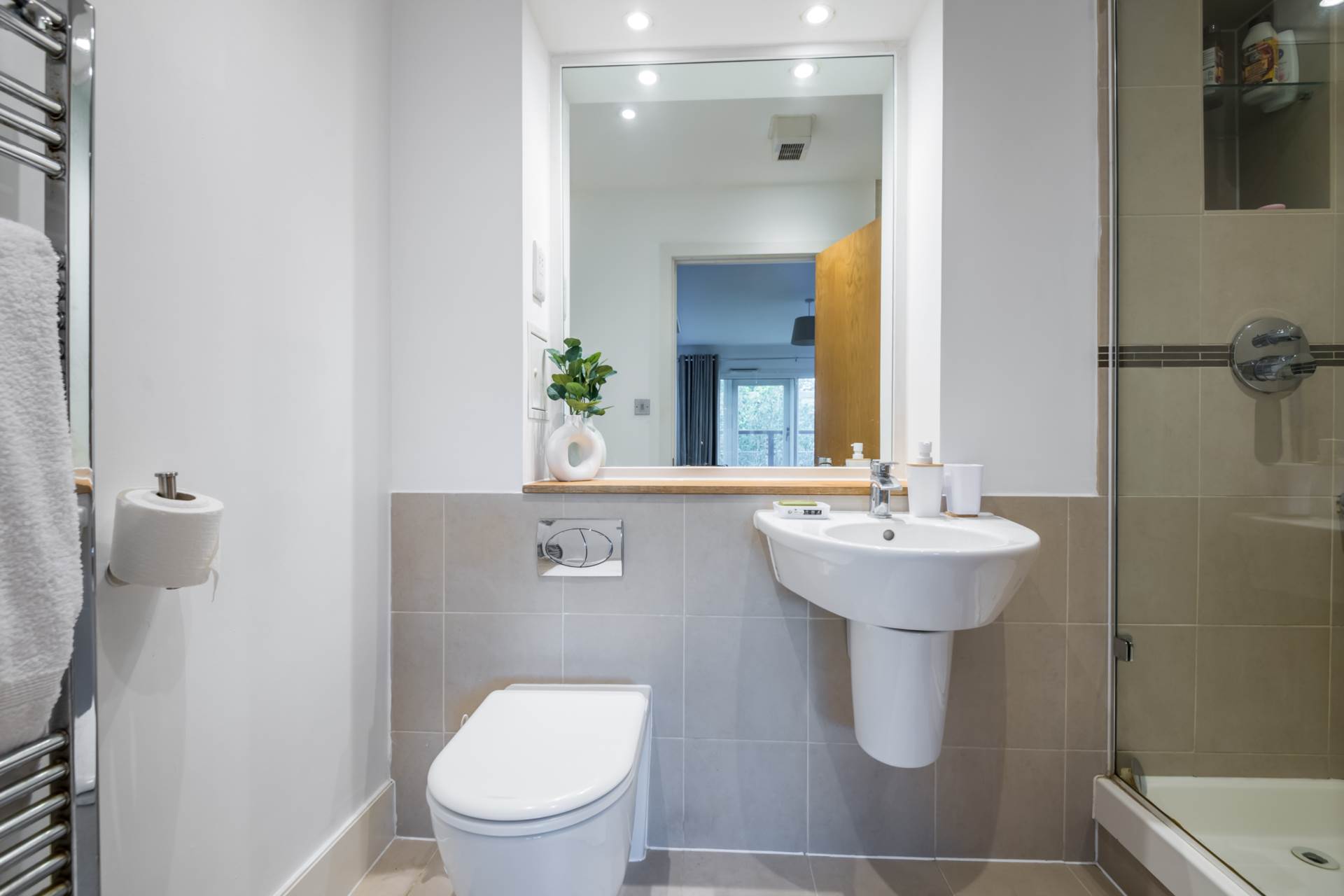 Additional Property Image 2 bedroom Flat to rent in London 17