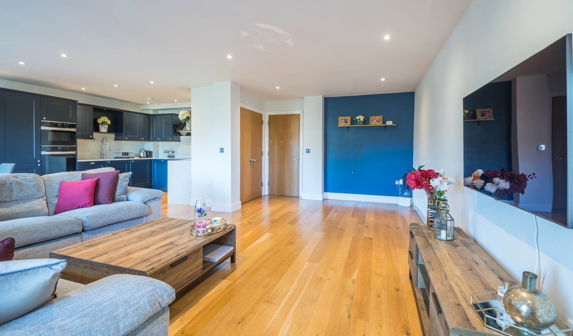 Additional Property Image 2 bedroom Flat to rent in London 22