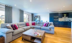 2 bedroom Flat to rent in London