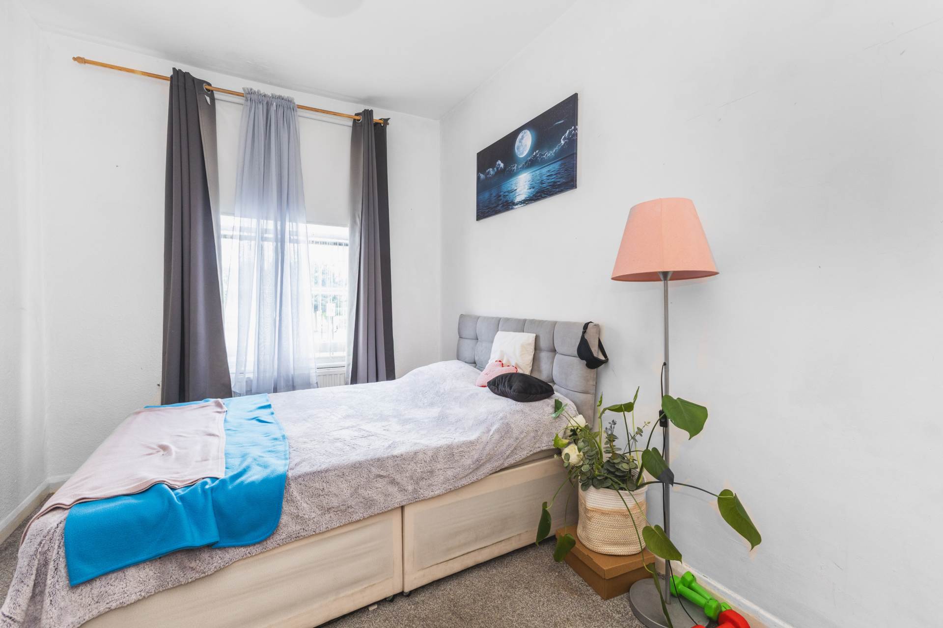 Additional Property Image 2 bedroom Flat to rent in London 8