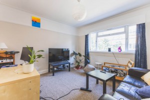 2 bedroom Flat to rent in London