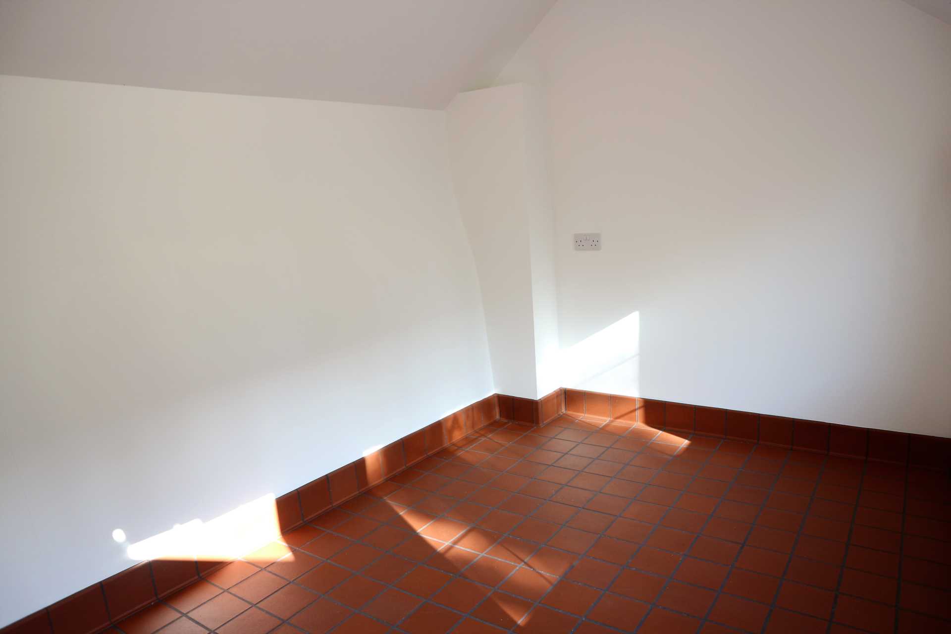 Additional Property Image 3 bedroom Terraced to rent in Canterbury 12