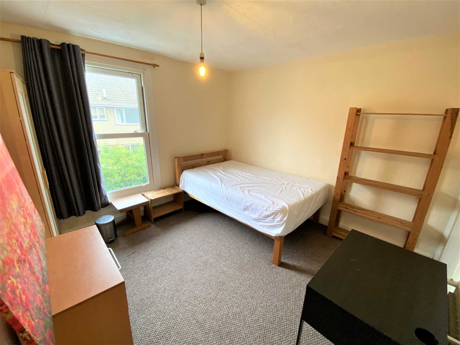 Additional Property Image 2 bedroom Terraced to rent in Canterbury 7